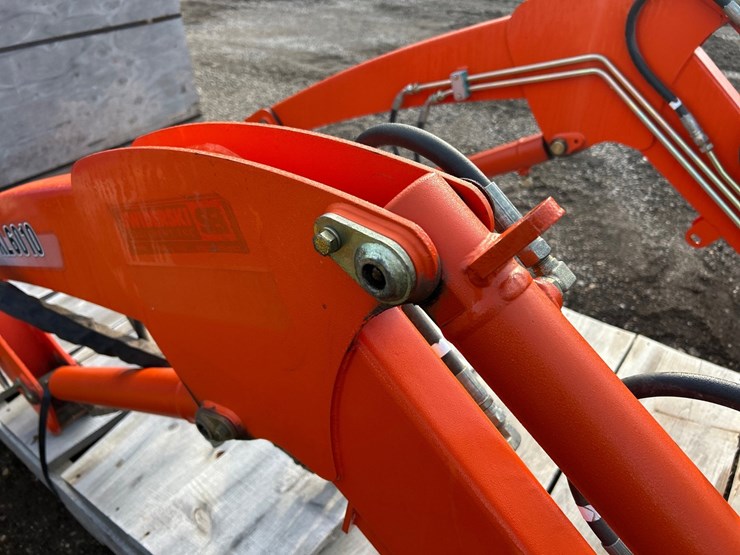 #2741-•-kioti-kl6010-loader-attachment-image-15
