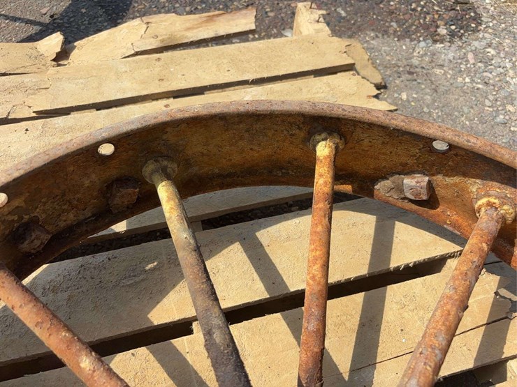 john-deere-24-image-14