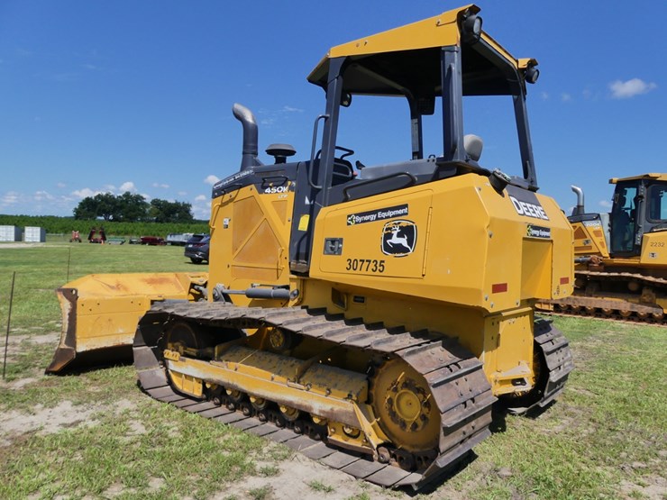2019-deere-450k-lgp-image-4