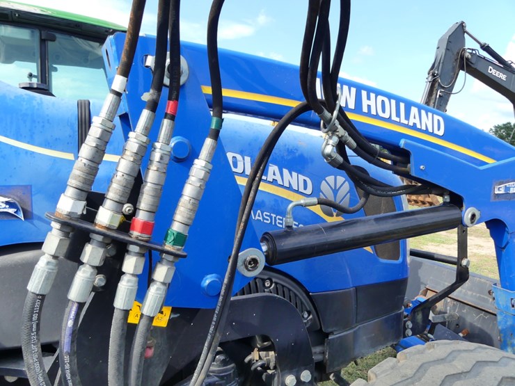 2019-new-holland-workmaster-50-image-12
