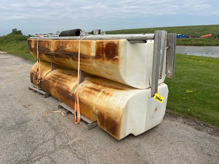 #2864-•-(2)-brine-tanks-image-1