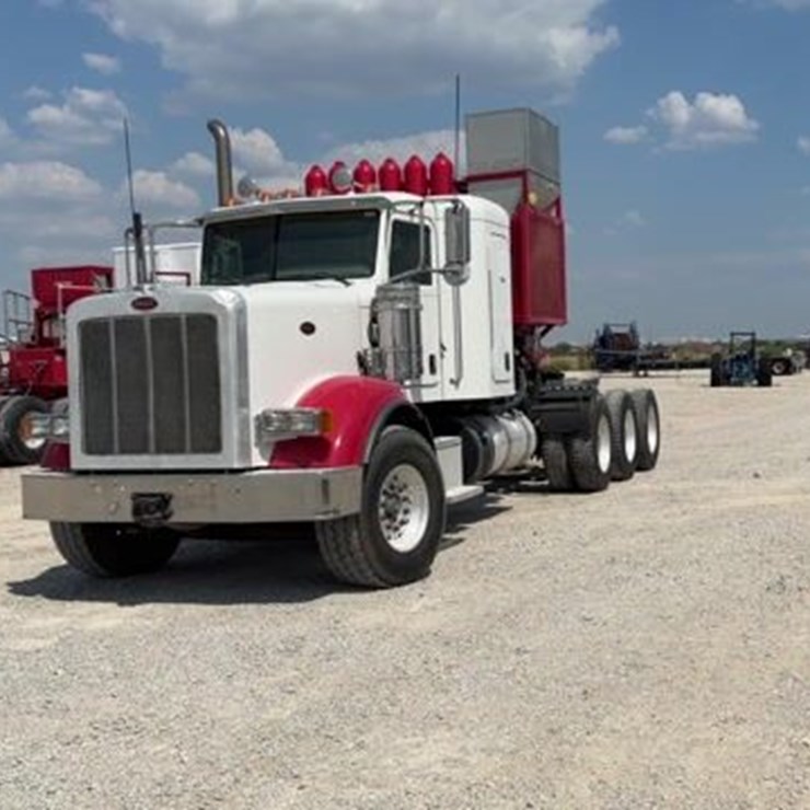 2013 PETERBILT 367