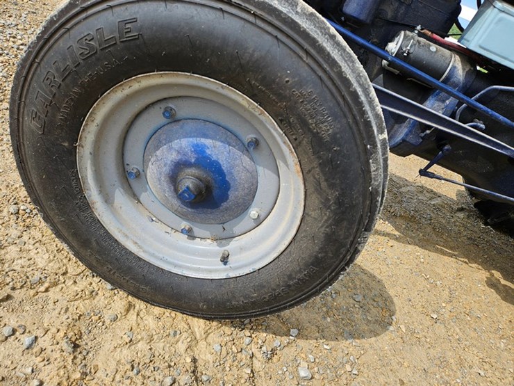ford-8n-image-31