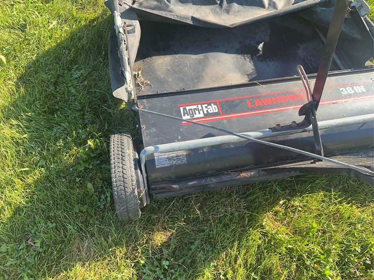 agri-fab-lawn-sweep-image-2
