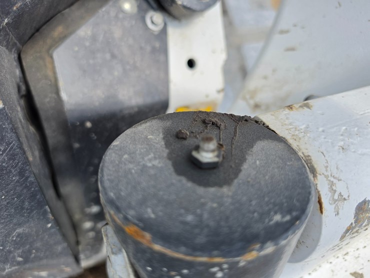 #26217-•-2022-bob-cat-t66-skid-steer-image-61