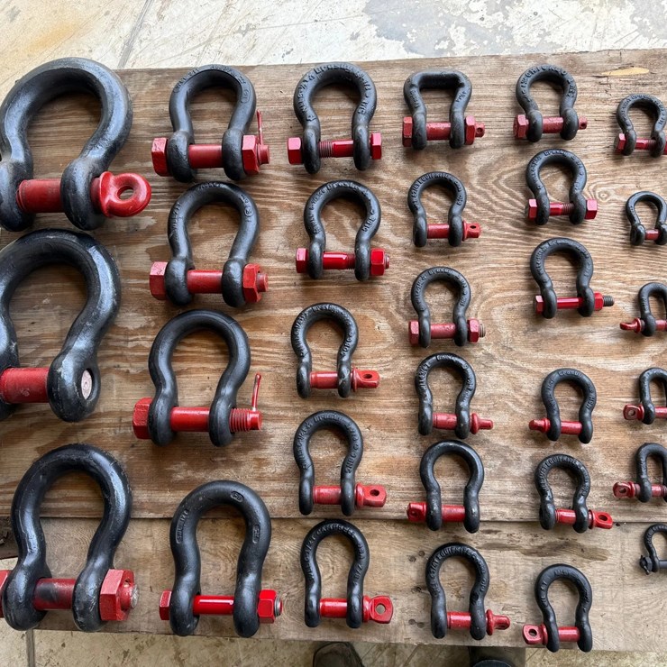 PALLET OF ( 30) ASSORTED 3 ¼ TON THRU 25-TON CROSBY SHACKLES