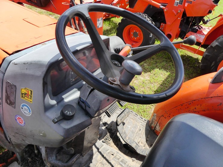 2005-kubota-l5030-image-13
