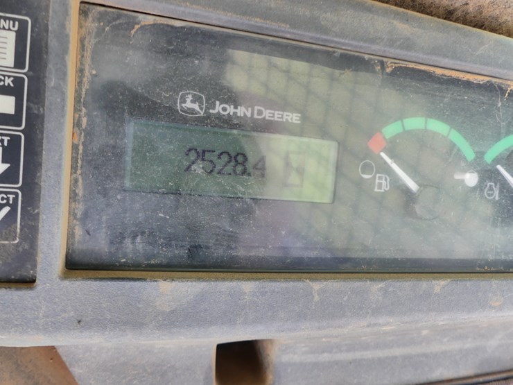 2018-deere-325g-image-17