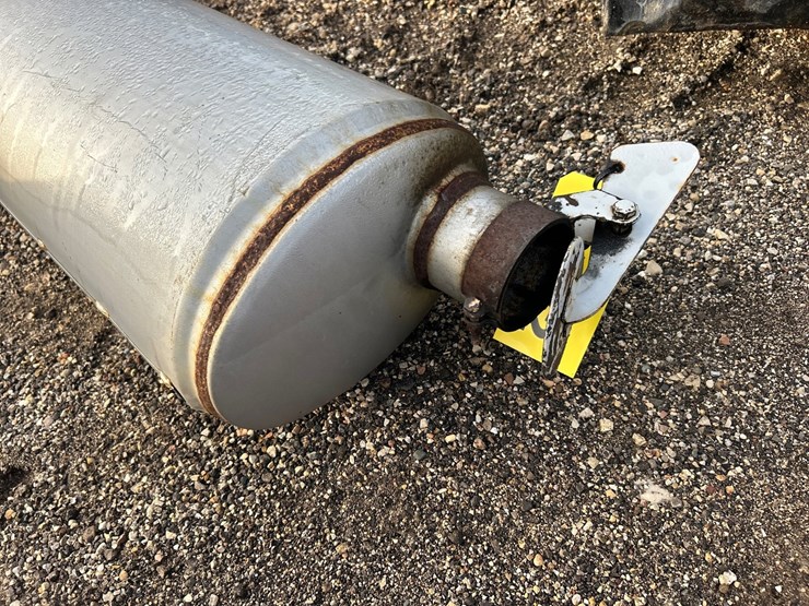 #2782-•-misc-exhaust-w/-tractor-flap-image-3