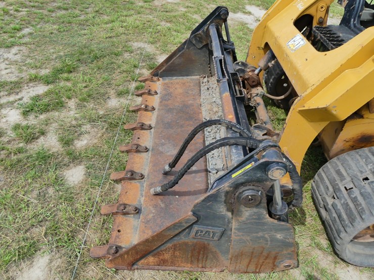 2018-caterpillar-259d-image-10