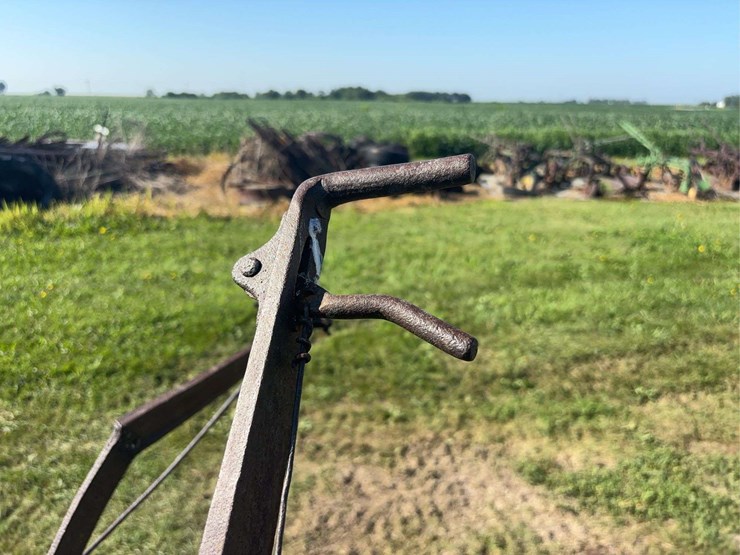 john-deere-14-image-33