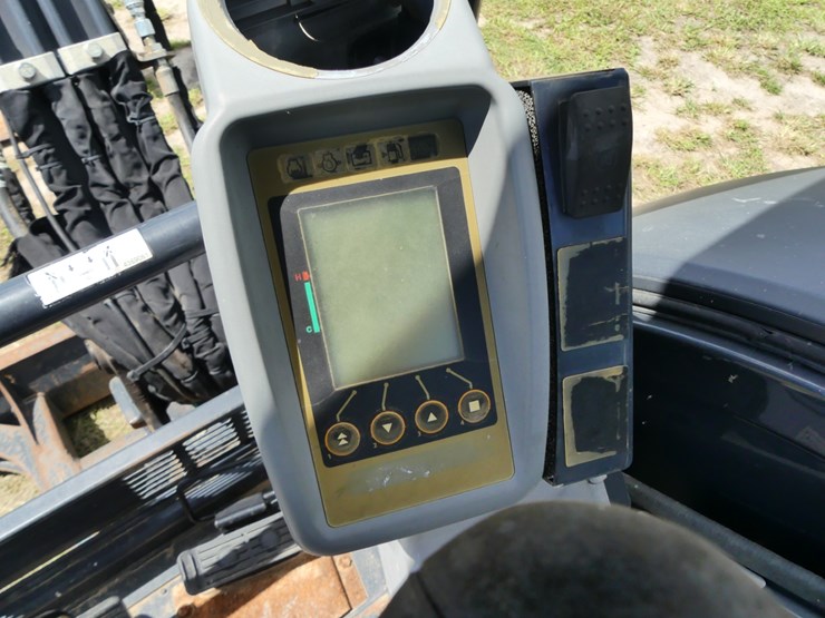 deere-35g-image-14