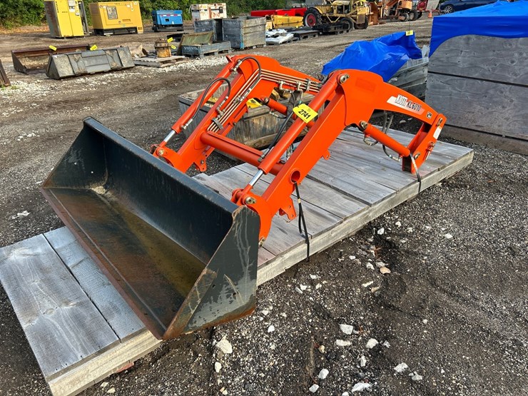 #2741-•-kioti-kl6010-loader-attachment-image-1