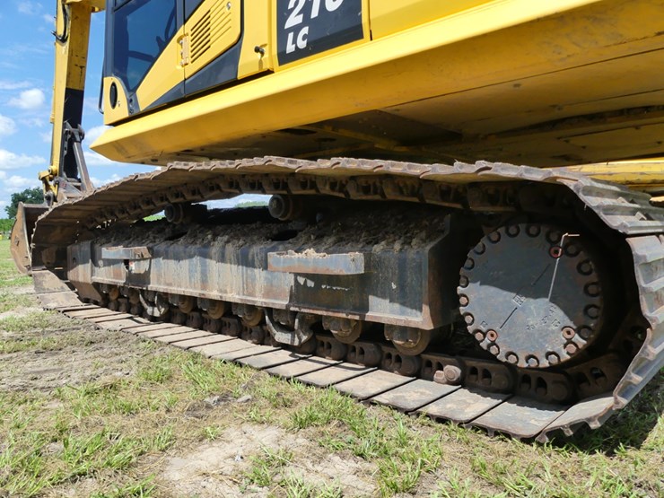 2021-komatsu-pc210-lc-image-6