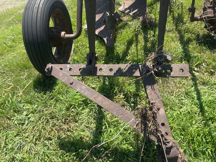 john-deere-14-image-38
