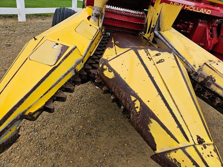 new-holland-900-image-25