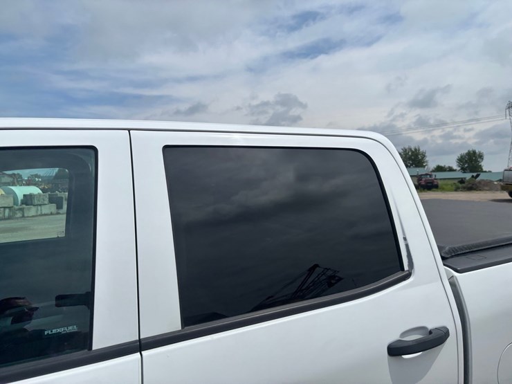 2014-chevrolet-1500-image-11