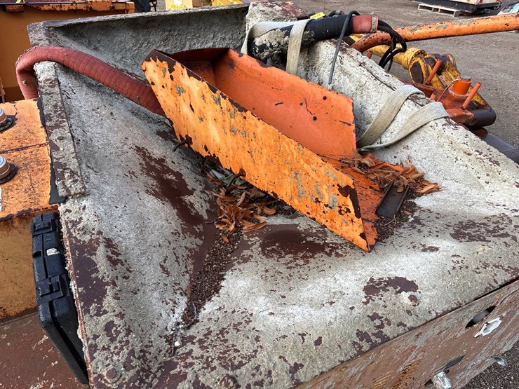 #2718-•-mbw-cg100-curb-machine-image-11