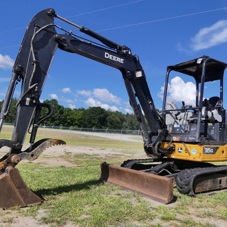 2021 DEERE 35G