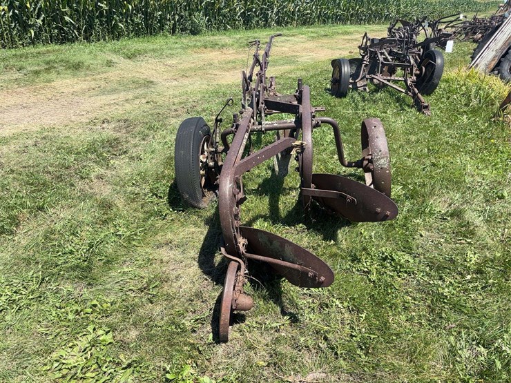 john-deere-14-image-6