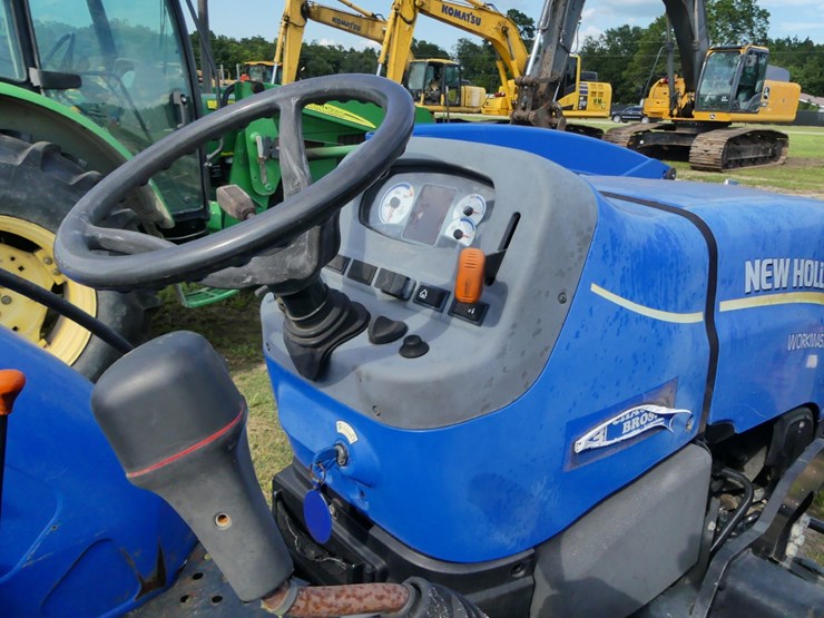 2019-new-holland-workmaster-50-image-15