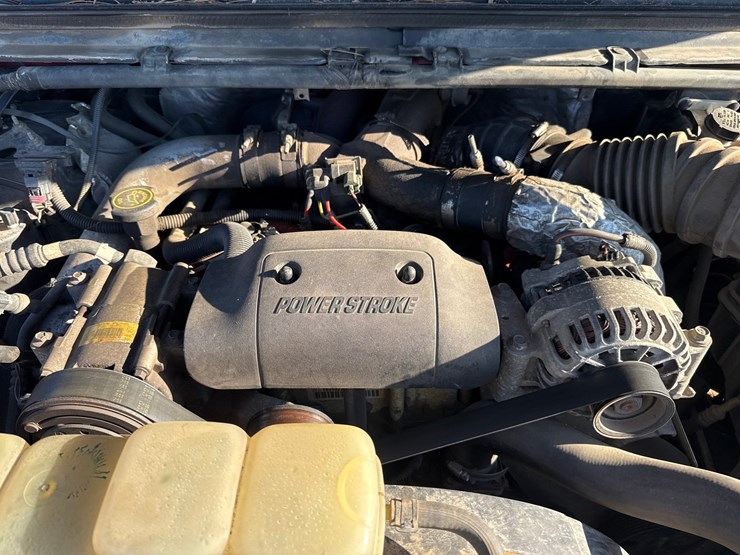 2001-ford-f350-image-14