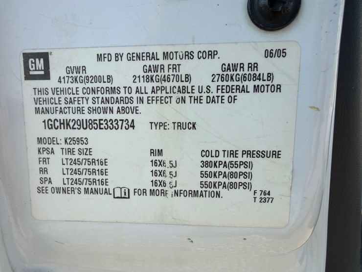 2005-chevrolet-silverado-2500hd-image-28