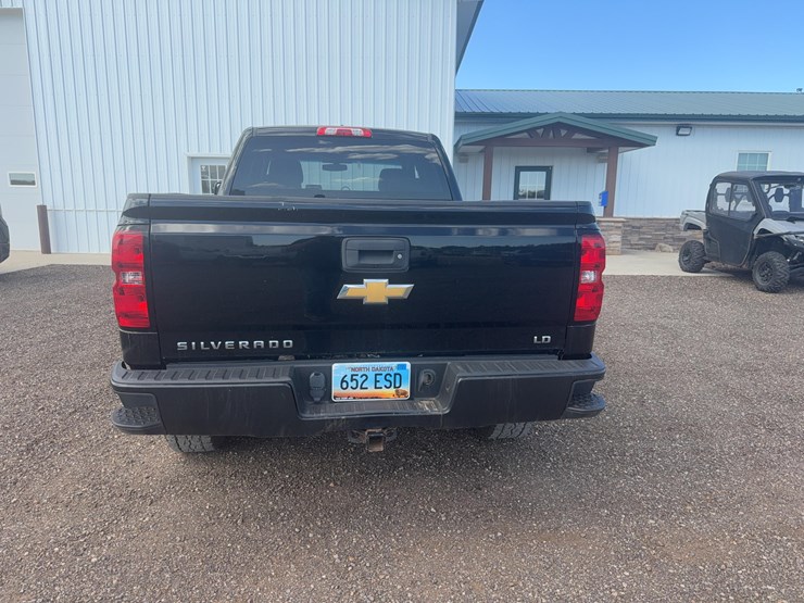 2019-chevrolet-1500-image-3