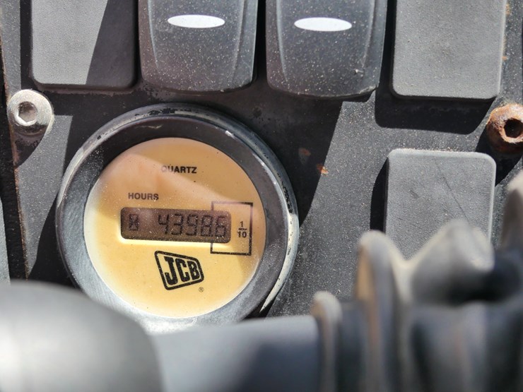 jcb-510-56-image-23