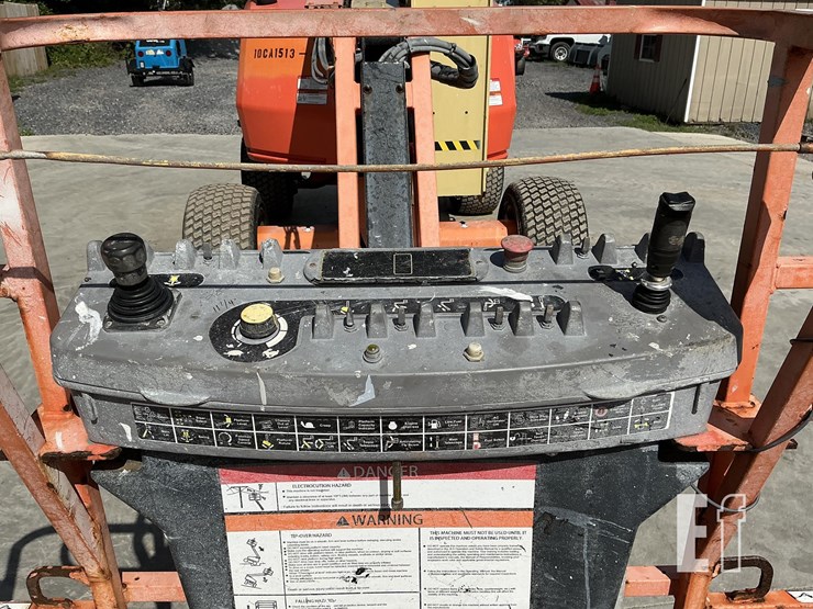 2021-jlg-450aj-image-10