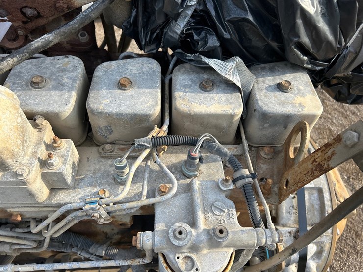 #2700-•-5.9l-cummins-turbo-diesel-engine-image-14