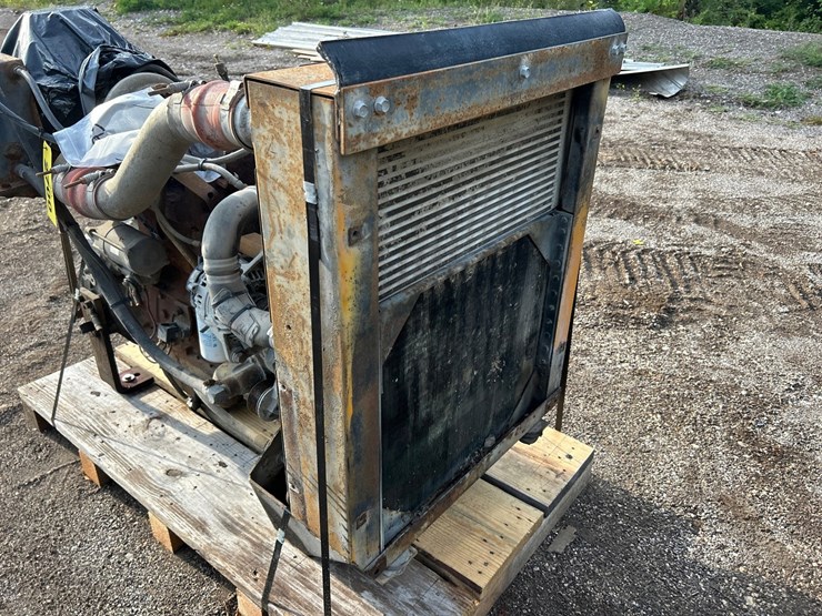 #2700-•-5.9l-cummins-turbo-diesel-engine-image-22