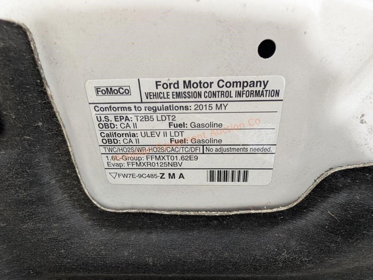 2015-ford-escape-se-image-35