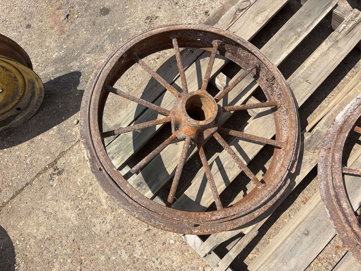 john-deere-24-image-10