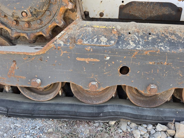 2018-bobcat-t595-image-44