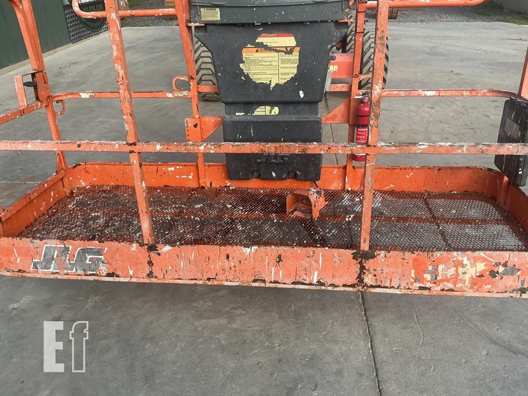 2021-jlg-400s-image-9