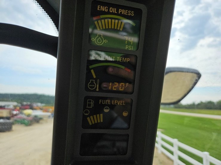 new-holland-tg285-image-47
