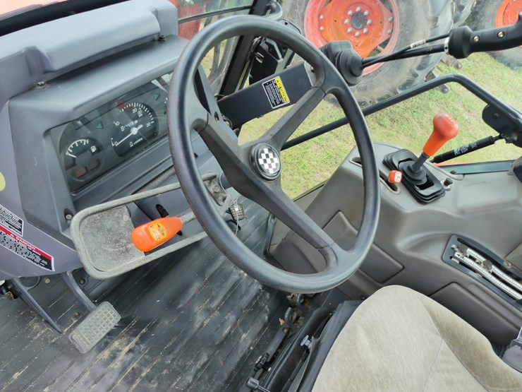 kubota-m9000-image-16