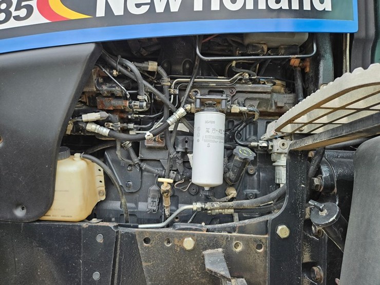 new-holland-tg285-image-14