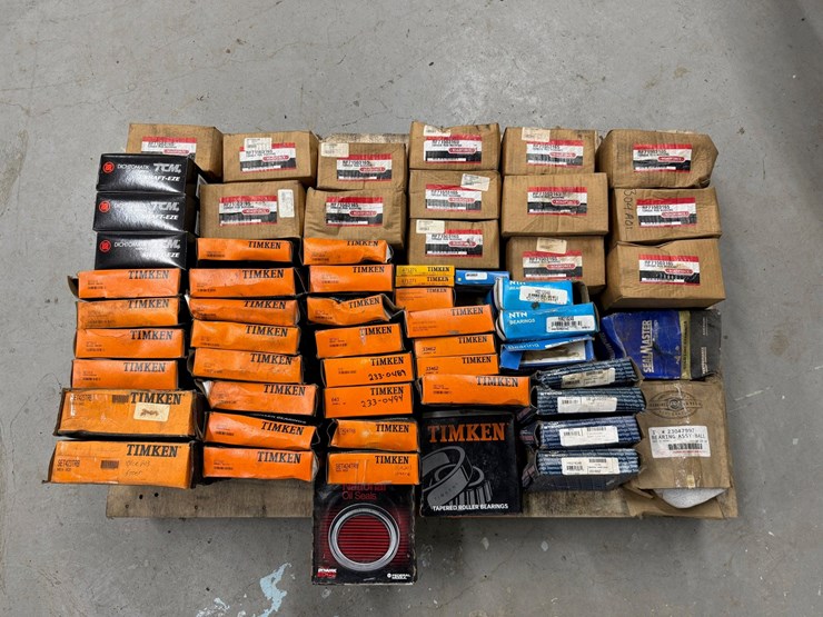 pallet-of-approx.-(58)-assorted-road-force-forgue-rod-bushings,-pichtomatick-shaft-eze-size-range-3,500-to-3,506-image-1