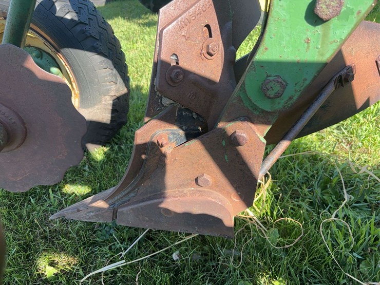 john-deere-f680-image-41