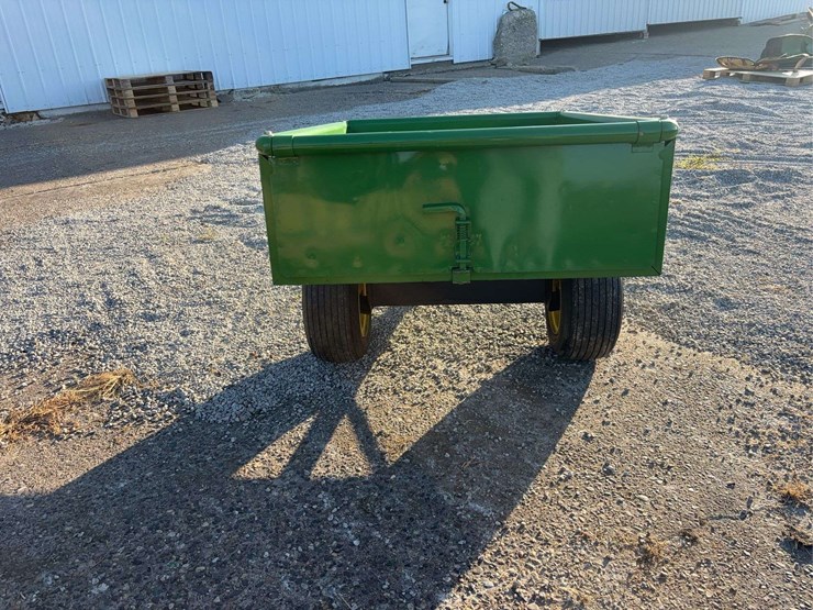john-deere-80-lawn-and-garden-cart-image-6
