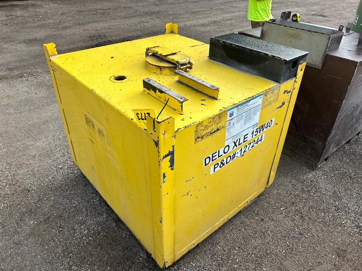 #2773-•-approx-300-gallon-forkable-transfer-tank-image-1