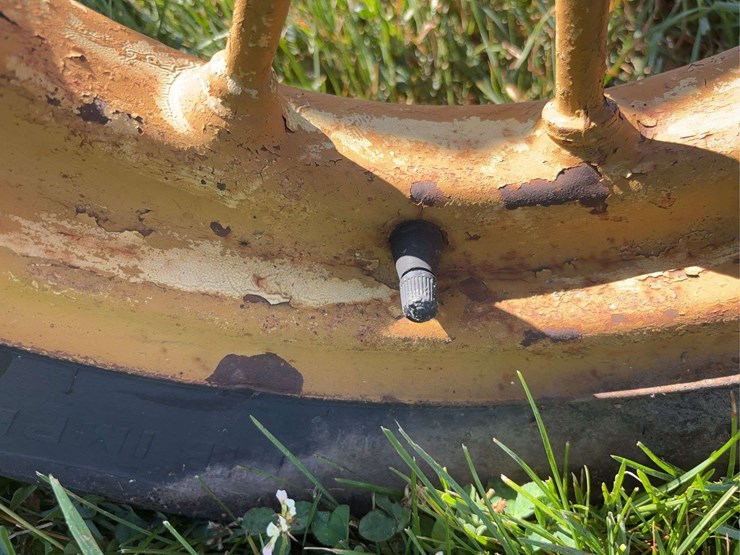 john-deere-214-image-12