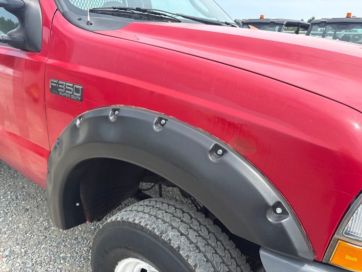 2004-ford-f350-image-11