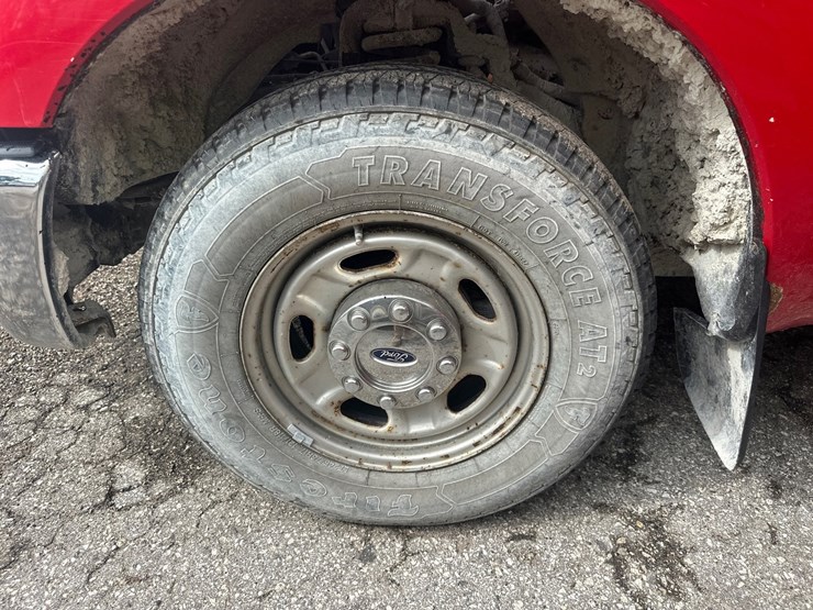 2011-ford-f250-image-48