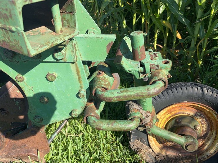 john-deere-f680-image-46