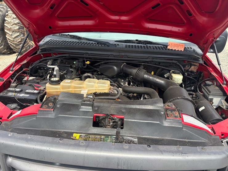 2004-ford-f350-image-41