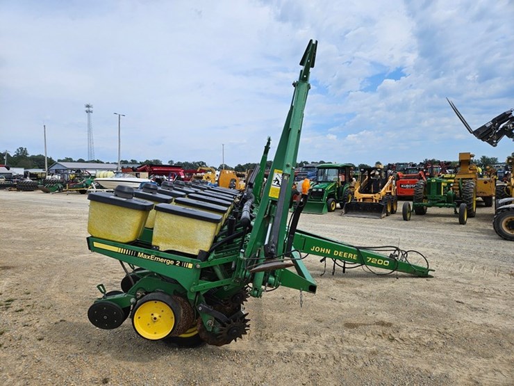 john-deere-7200-image-6