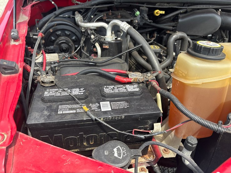 2004-ford-f350-image-46